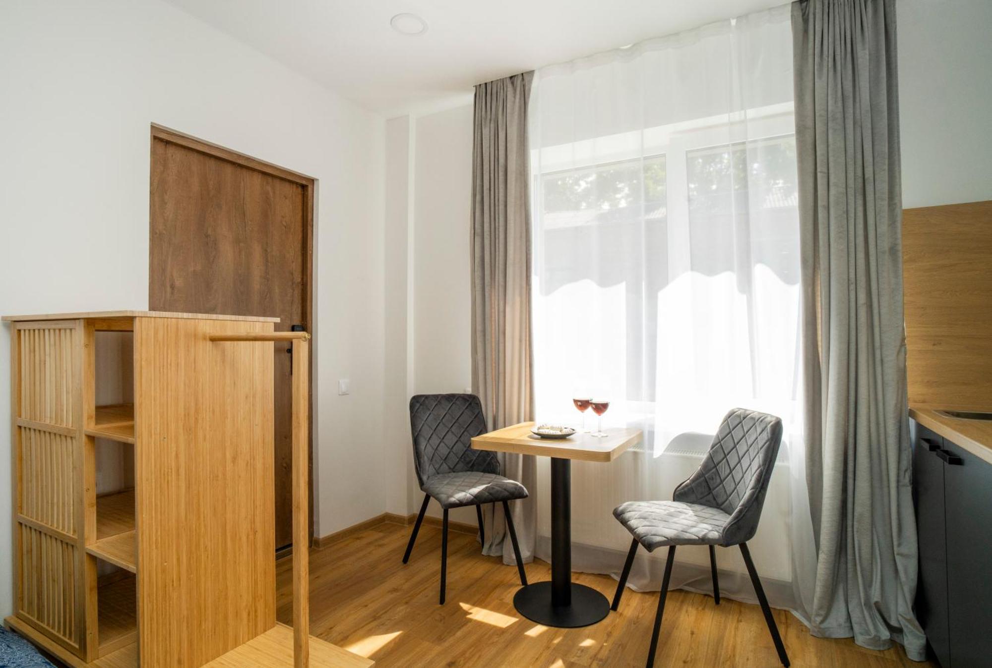 Fort63 Apartments Kaunas Pokoj fotografie